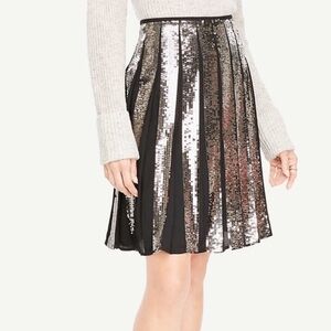 Ann Taylor Black and Silver Sequin Skirt